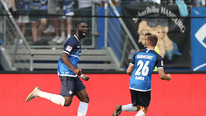 Patric Pfeiffer (l.) weckt Begehrlichkeiten in der Bundesliga Patric Pfeiffer (l.) weckt Begehrlichkeiten in der Bundesliga