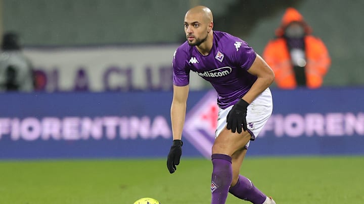 Sofyan Amrabat im Trikot der Viola