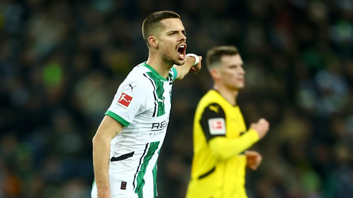 Hat Julian Weigl das Oster-Geschenk gefunden?