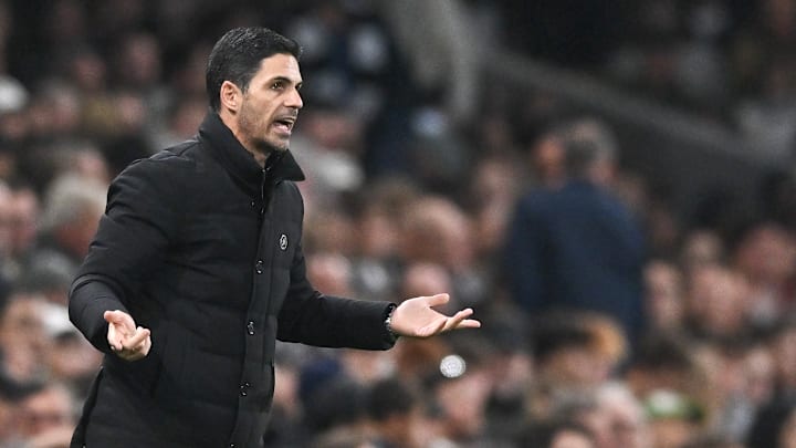 El Arsenal generó cierta polémica antes del partido de Liga de Campeones del martes El Arsenal generó cierta polémica antes del partido de Liga de Campeones del martes