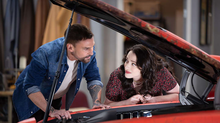 SHIFTING GEARS - ÒRestorationÓ - Matt, the widowed owner of a classic car restoration shop, is confronted with his most unexpected and challenging project yet when his estranged daughter, Riley, and her adolescent children come crashing back into his life. WEDNESDAY, JAN. 8 (8:00-8:30 p.m. EST) on ABC. 
SEANN WILLIAM SCOTT, KAT DENNINGS