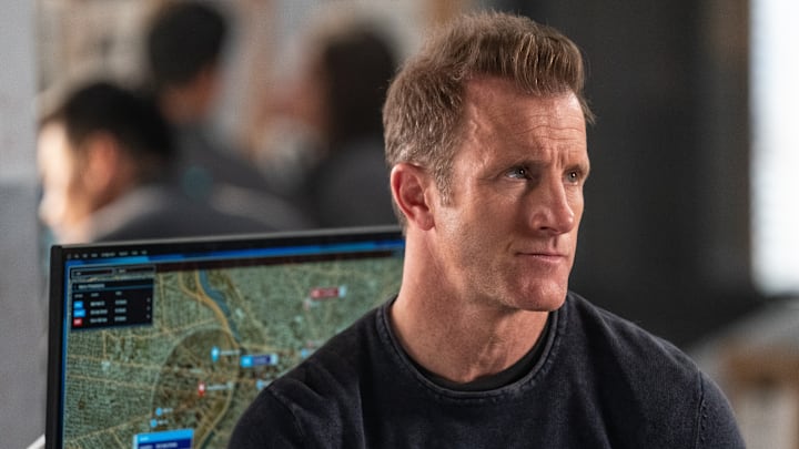 ALERT: MISSING PERSONS UNIT: Scott Caan in the "Buss 447" premiere episode of ALERT: MISSING PERSONS UNIT airing Tuesday, March 5 (9:00-10:00 PM ET/PT) on FOX. ©2024 Fox Media LLC. CR: Katie Yu/FOX
