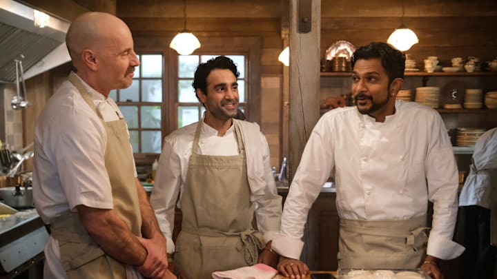 “The Bachelorette Party” – When Alberta’s descendant hosts a bachelorette party at Woodstone Mansion, Alberta becomes suspicious of her fiancé. Also, Jay is excited about a positive review on his restaurant, on the CBS Original series GHOSTS, Thursday, March 6 (8:31-9:01 PM, ET/PT) on the CBS Television Network, and streaming on Paramount+ (live and on demand for Paramount+ with SHOWTIME subscribers, or on demand for Paramount+ Essential subscribers the day after the episode airs)*. Pictured