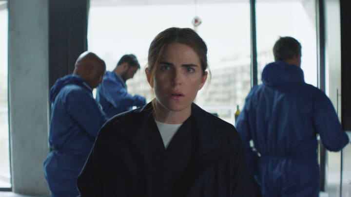 Lee Reardon (Karla Souza) in 56 Days. Courtesy of Prime