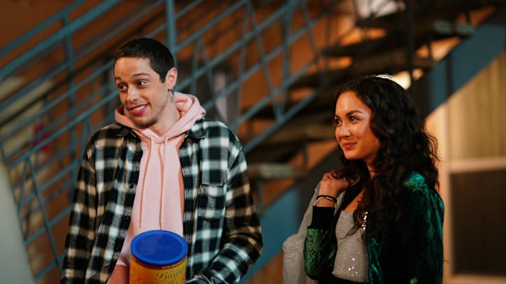 THE ROOKIE - "Follow-Up Day" - Nolan is given some life-changing news and invites Grace over for a homecooked meal in his newly remodeled kitchen. Meanwhile, each unit is tasked with following up on dormant cases in the hopes they can uncover new leads on an all-new episode of "The Rookie," airing SUNDAY, MARCH 8 (10:00-11:00 p.m. EDT), on ABC. (ABC/Christopher Willard)
PETE DAVIDSON, MEG DELACEY