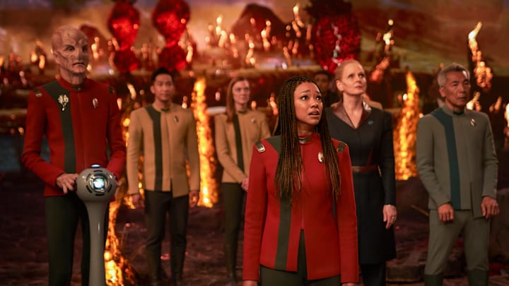 Pictured: Doug Jones as Saru, Sonequa Martin-Green as Burnham, Chelah Horsdal as Rillak and Hiro Kanagawa as Dr. Hirai of the Paramount+ original series STAR TREK: DISCOVERY. Photo Cr: Marni Grossman/Paramount+ © 2021 CBS Interactive. All Rights Reserved.