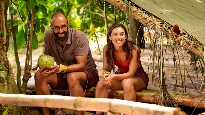 “Go Kick Rocks, Bro” – An unexpected shakeup shifts the castaways’ game trajectories in an all-new direction. Teammates must rely on one another to succeed in a grueling immunity and reward challenge. Then, a wild goose chase unfolds to reinstate one castaway’s vote after the discovery of a beware advantage, on SURVIVOR, Wednesday, Oct. 15. Pictured (L-R): Nate Moore and Savannah Louie. Photo: Robert Voets/CBS ©2025 CBS Broadcasting, Inc. All Rights Reserved.