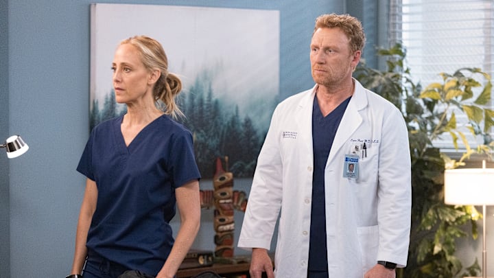 GREYÕS ANATOMY - ÒOut for BloodÓ Ð Due to a blood shortage, Grey Sloan Memorial is setting up a voluntary donation center. Meanwhile, Nick asks Meredith for help with his patient and Winston is hung up on his relationship with his brother, in the first hour of the season finale of ÒGreyÕs Anatomy,Ó THURSDAY, MAY 26 (8:00-9:00 p.m. EDT), on ABC. (ABC/Liliane Lathan)
KIM RAVER, KEVIN MCKIDD
