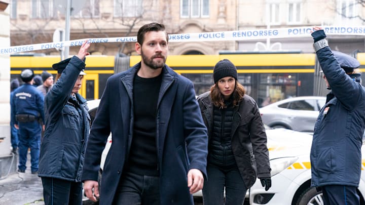“Indefensible” – The Fly Team investigates the death of an American lawyer working out of Budapest after he is killed by a car bomb. Also, Kellett begins to grow close to Hungarian lieutenant Benedek Erdős (Miklós Bányai) as the critical case progresses, on the CBS Original series FBI: INTERNATIONAL, Tuesday, Feb. 21 (9:00-10:00 PM, ET/PT) on the CBS Television Network, and available to stream live and on demand on Paramount+. Pictured (L-R): Luke Kleintank as Special Agent Scott Forrester and