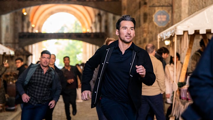 “Keen as a Bean” – Wes’ former colleague, U.S.-based agent Tyler Booth (guest star Jay Hayden), enlists the Fly Team’s assistance in helping him capture an American on the FBI’s “Most Wanted” list by luring him out of Russia with the help of the perp’s conflicted ex-wife, on FBI: INTERNATIONAL, Tuesday, Dec. 10 (9:00-10:00 PM, ET/PT) on the CBS Television Network, and streaming on Paramount+ (live and on-demand for Paramount+ with SHOWTIME subscribers, or on-demand for Paramount+ Essential