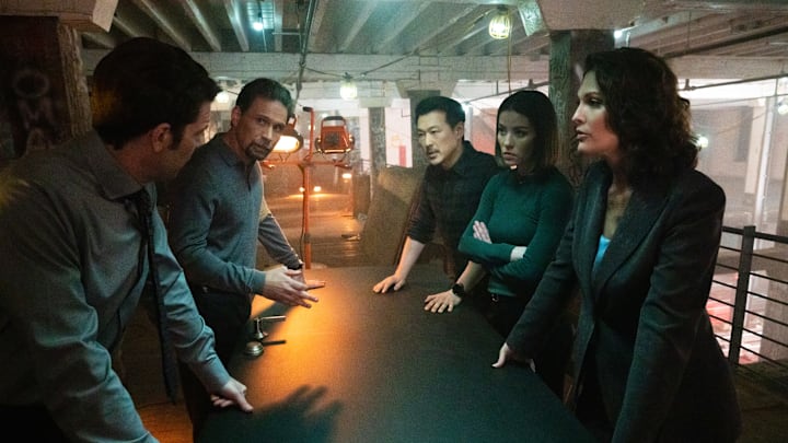 "A New Day” -- Coverage of the CBS Original Series FBI, scheduled to air on the CBS Television Network. Photo: Bennett Raglin/CBS ©2025 CBS Broadcasting, Inc. All Rights Reserved.“A New Day” - After Jubal narrowly escapes a calculated assault on a secret FBI office, the team discovers an anti-government group has infiltrated the FBI. Unsure of who to trust, the team must work in the shadows to unmask the culprits threatening the sanctity of the New York field office, on the seventh season finale