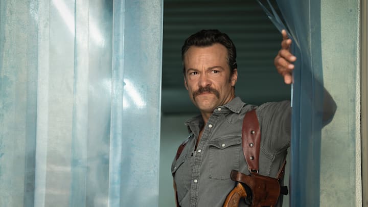 NCIS: Origins – Pictured (L-R): Kyle Schmid as Mike Franks. Photo: Greg Gayne/CBS ©2025 CBS Broadcasting, Inc. All Rights Reserved. NCIS: Origins – Pictured (L-R): Kyle Schmid as Mike Franks. Photo: Greg Gayne/CBS ©2025 CBS Broadcasting, Inc. All Rights Reserved.