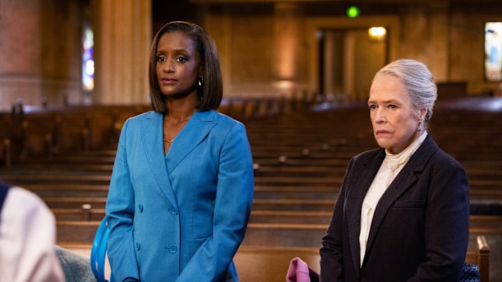 Matlock - “Harm Reduction” – Pictured (L-R): Skye P. Marshall as “Olympia Lawrence” and Kathy Bates as “Madeline Matlock”. Photo: Sonja Flemming/CBS ©2025 CBS Broadcasting, Inc. All Rights Reserved.