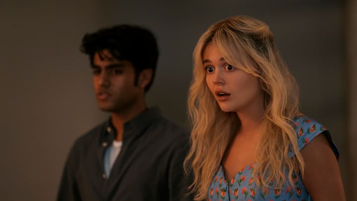 Emily Alyn Lind as Cadence Sinclair Eastman and Shubham Maheshwari as Gat Patil in We Were Liars 