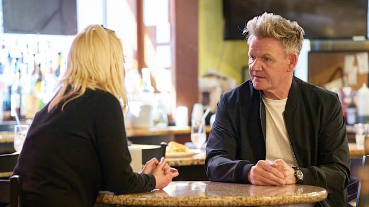 GORDON RAMSAY'S SECRET SERVICE: Gordon Ramsay with the restaurant owner in the "MacGregor's" episode of GORDON RAMSAY'S SECRET SERVICE airing Wednesday, June 11 (9:02-10:00 PM ET/PT) on FOX. Cr: Greg Gayne / FOX. © 2025 FOXMEDIA LLC.