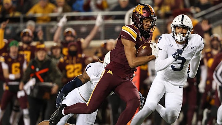 Minnesota Golden Gophers wide receiver Elijah Spencer (11)