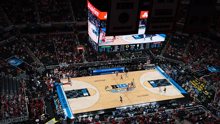 The Indiana Hoosiers face off Thursday, March 13, 2025, against the Oregon Ducks during the 2025 TIAA Big Ten Men’s Basketball Tournament at Gainbridge Fieldhouse in Indianapolis.
