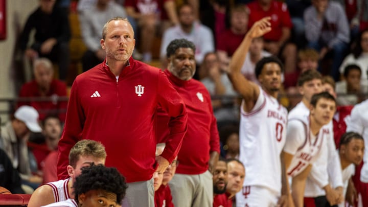 Indiana Head Coach Darian DeVries during the Indiana versus Marian men's basketball game at Simon Skjodt Assembly Hall on Friday, Oct. 17, 2025. Indiana Head Coach Darian DeVries during the Indiana versus Marian men's basketball game at Simon Skjodt Assembly Hall on Friday, Oct. 17, 2025.