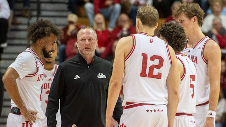 Indiana Head Coach Darian DeVries Indiana Head Coach Darian DeVries