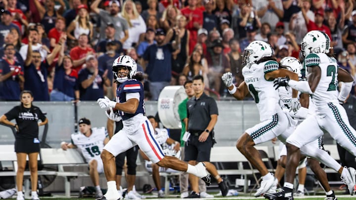 Aug 30, 2025; Tucson, Arizona, USA; Arizona Wildcats running back Quincy Craig (24) runs to the end zone during the second quarter against the Hawaii Rainbow Warriors at Arizona Stadium. Mandatory Credit: Aryanna Frank-Imagn Images