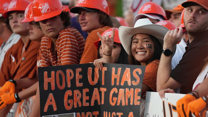 Sep 10, 2022; Austin, TX, USA; UT cheerleaders arrive for ESPN   s    College GameDay before the start of the UT vs. Alabama game on Saturday, September 10, 2022.