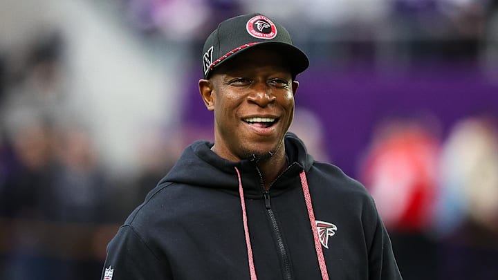 Dec 8, 2024; Minneapolis, Minnesota, USA; Atlanta Falcons head coach Raheem Morris looks on before the game against the Minnesota Vikings at U.S. Bank Stadium. Mandatory Credit: Matt Krohn-Imagn Images