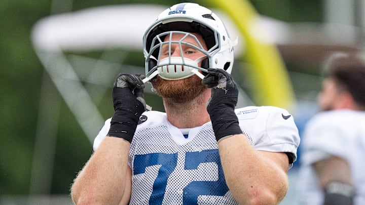Indianapolis Colts offensive tackle Braden Smith (72) prepares for team stretching Monday, July 28, 2025, ahead of training camp held at Grand Park in Westfield.