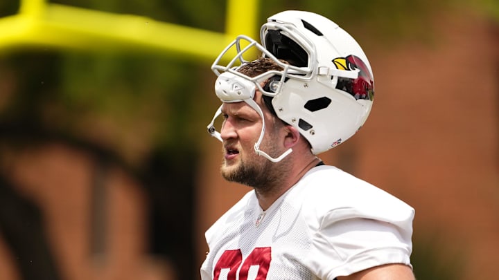 Arizona Cardinals defensive lineman Ben Stille (90) during organized team activities in Tempe on May 20, 2024. Arizona Cardinals defensive lineman Ben Stille (90) during organized team activities in Tempe on May 20, 2024.