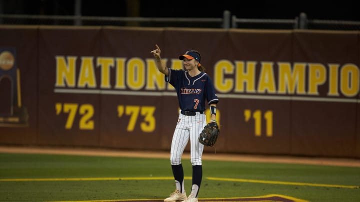 May 20, 2022; Tempe, AZ, USA; Cal State Fullerton sophomore outfielder Megan Delgadillo (7) celebrates getting an ASU player out during the first round of the NCAA Regional at Farrington Stadium.
Ncaa Softball Asu Softball Vs Cal State Fullerton In Ncaa Regional Csu Fullerton At Asu May 20, 2022; Tempe, AZ, USA; Cal State Fullerton sophomore outfielder Megan Delgadillo (7) celebrates getting an ASU player out during the first round of the NCAA Regional at Farrington Stadium.
Ncaa Softball Asu Softball Vs Cal State Fullerton In Ncaa Regional Csu Fullerton At Asu