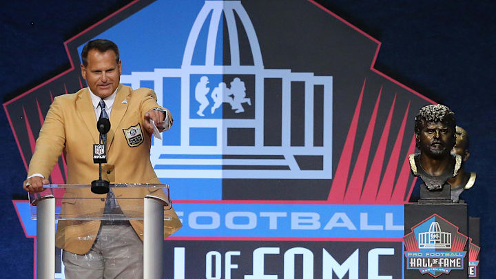 Jimbo Covert was enshrined in the Pro Football Hall of Fame at Tom Benson Hall of Fame Stadium on Saturday, August 7, 2021.