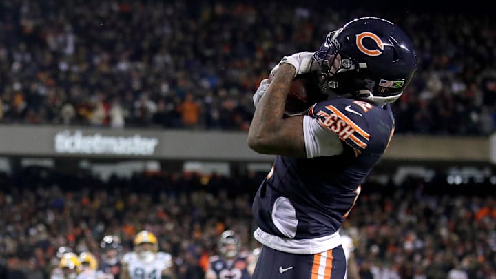 Chicago Bears wide receiver DJ Moore (2) catches a late fourth quarter touchdown to give the Bears the lead over the Green Bay Packers during their wild-card playoff football game Saturday, January 10, 2026, at Soldier Field in Chicago, Illinois. The Bears defeated the Packers 31-27.
Wm. Glasheen /USA TODAY NETWORK-Wisconsin.