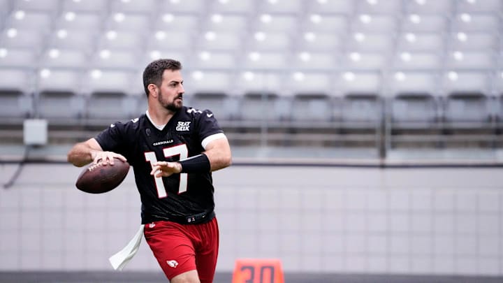 Jul 27, 2023; Phoenix, AZ, USA; Arizona Cardinals quarterback David Blough (17) during training camp at State Farm Stadium. Mandatory Credit: Rob Schumacher-Arizona Republic