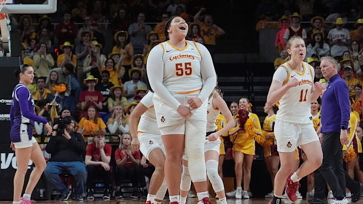 Audi Crooks of Iowa State has been selected to a special Team USA training camp.