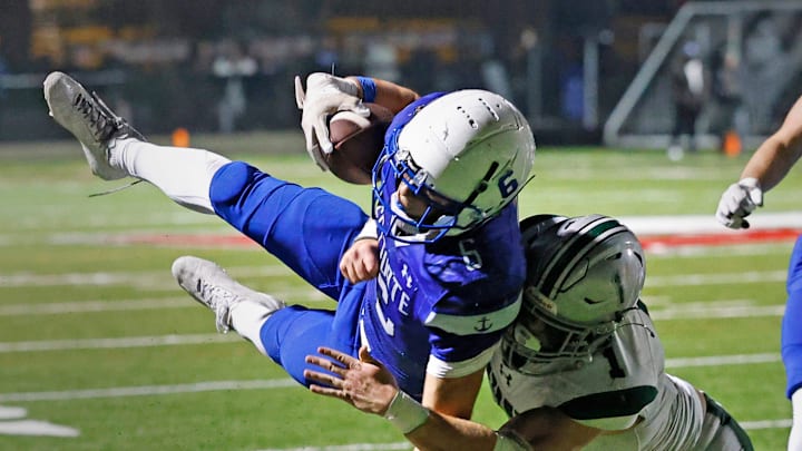 Scituate will take on Tewksbury Memorial on Saturday December 6 in the Division 4 final round.