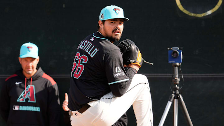 Arizona Diamondbacks pitcher Jose Castillo throws in the bullpen during spring training practice at Salt River Fields at Talking Stick in Phoenix on Feb. 13, 2025.