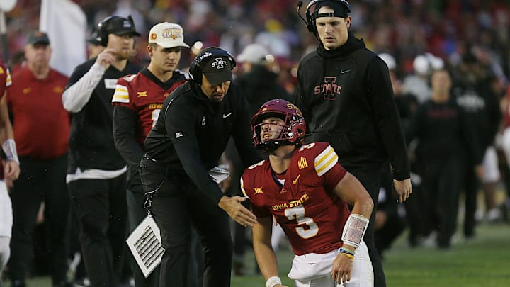Iowa State head football coach Matt Campbell and quarterback Rocco Becht dropped to 18th in the Coaches Poll this past week.