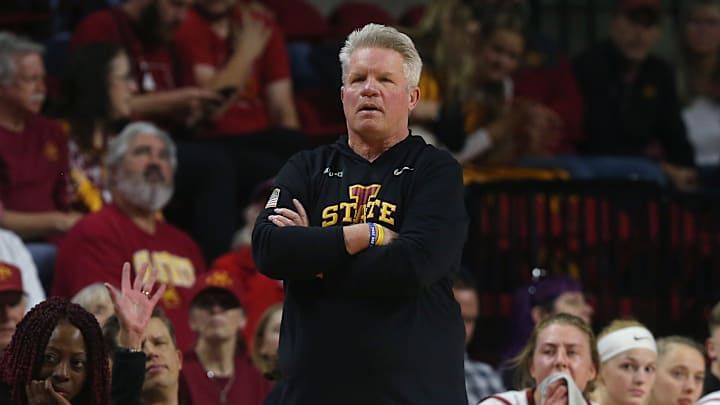 The Iowa State women's basketball team announced the signing of two new players Wednesday for Bill Fennelly.