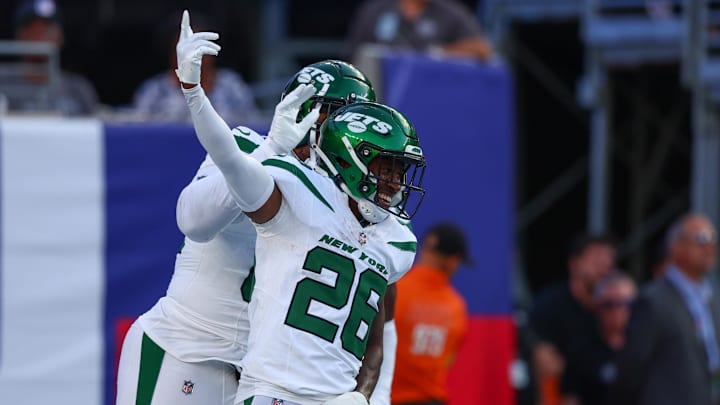 Veteran cornerback Brandin Echols is signing a free agency deal with the Pittsburgh Steelers.