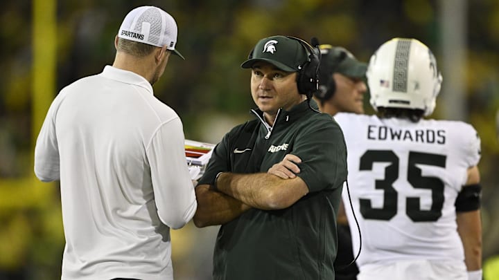 Oct 4, 2024; Eugene, Oregon, USA; Michigan State Spartans head coach Jonathan Smith during the second half in a game against the Oregon Ducks at Autzen Stadium. Mandatory Credit: Troy Wayrynen-Imagn Images Oct 4, 2024; Eugene, Oregon, USA; Michigan State Spartans head coach Jonathan Smith during the second half in a game against the Oregon Ducks at Autzen Stadium. Mandatory Credit: Troy Wayrynen-Imagn Images