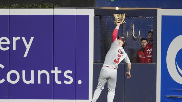 Sep 9, 2025; Miami, Florida, USA; Washington Nationals right fielder Dylan Crews (3) makes a leaping catch against the Miami Marlins in the fifth inning at loanDepot Park. Sep 9, 2025; Miami, Florida, USA; Washington Nationals right fielder Dylan Crews (3) makes a leaping catch against the Miami Marlins in the fifth inning at loanDepot Park.