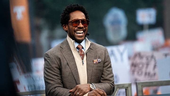 Desmond Howard laughs as fans chant a profane chant relating to Lane Kiffin during ESPN's College GameDay show held outside of Ayres Hall on the University of Tennessee campus in Knoxville, Tenn. on Sept. 26, 2026. Desmond Howard laughs as fans chant a profane chant relating to Lane Kiffin during ESPN's College GameDay show held outside of Ayres Hall on the University of Tennessee campus in Knoxville, Tenn. on Sept. 26, 2026.