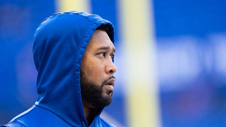 Indianapolis Colts defensive tackle Deforest Buckner warms up before a game