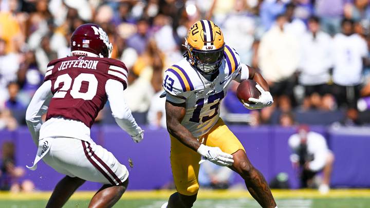 Dilin Jones 13, The LSU Tigers take on the Mississippi State Bulldogs. October 17, 2026; Baton Rouge, LA, USA; at Tiger Stadium. Dilin Jones 13, The LSU Tigers take on the Mississippi State Bulldogs. October 17, 2026; Baton Rouge, LA, USA; at Tiger Stadium.