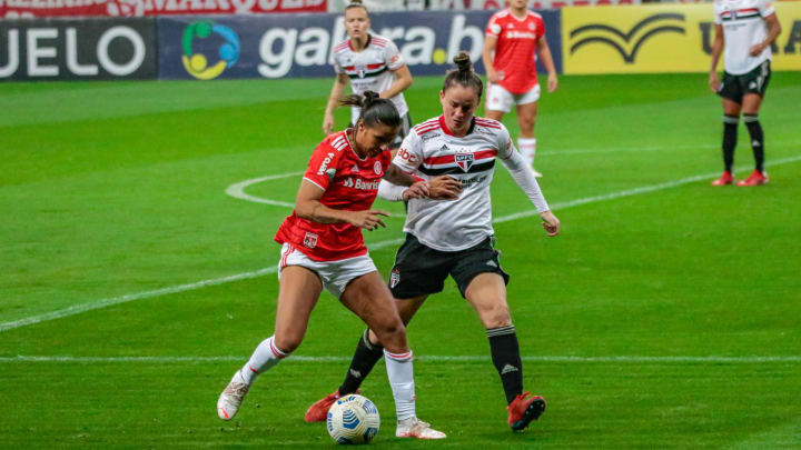 São Paulo e Internacional se enfrentam no fechamento do Grupo B da Brasil Ladies Cup São Paulo e Internacional se enfrentam no fechamento do Grupo B da Brasil Ladies Cup