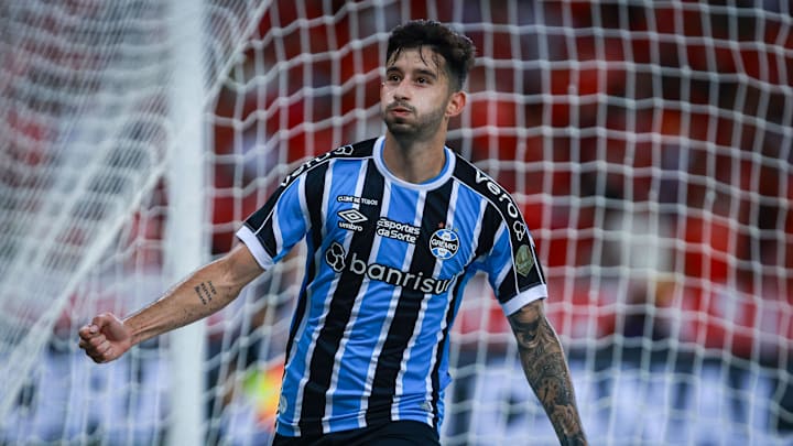 Villasanti é um dos principais jogadores do Imortal