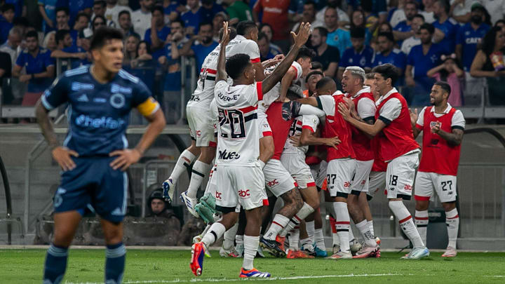 São Paulo venceu o Cruzeiro no Mineirão por 1 a 0