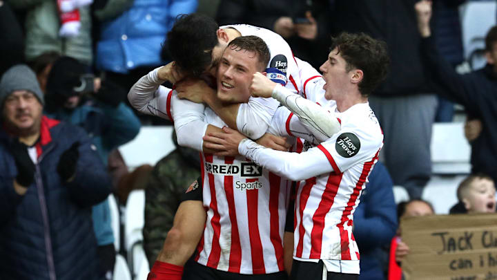 Dan Ballard celebrating goal