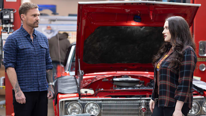 SHIFTING GEARS on ABC - SEANN WILLIAM SCOTT, KAT DENNINGS