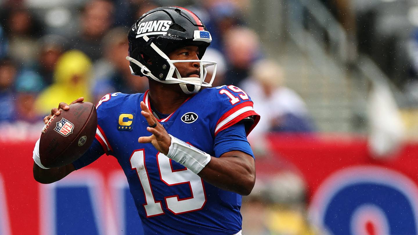 Jameis Winston, Giants "Found a Way" Against Cardinals as QB Chatter Swirls