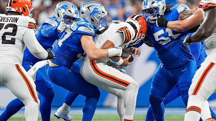 Detroit Lions defensive end Aidan Hutchinson (97) sacked Cleveland Browns quarterback Joe Flacco (15) during the first half at Ford Field in Detroit on Sunday, Sept. 28, 2025. Detroit Lions defensive end Aidan Hutchinson (97) sacked Cleveland Browns quarterback Joe Flacco (15) during the first half at Ford Field in Detroit on Sunday, Sept. 28, 2025.